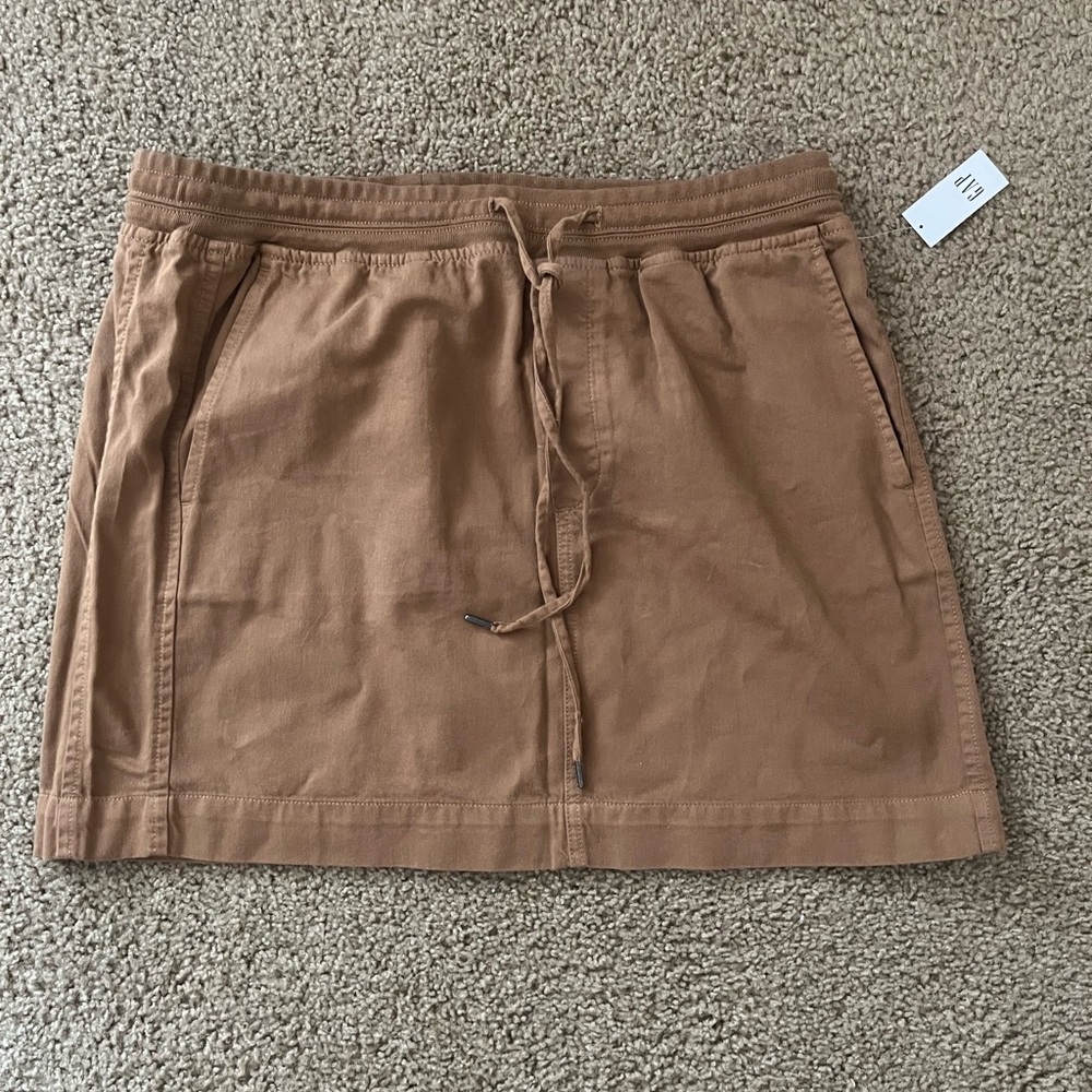 GAP khaki Tan canvas utility skirt size large NWT